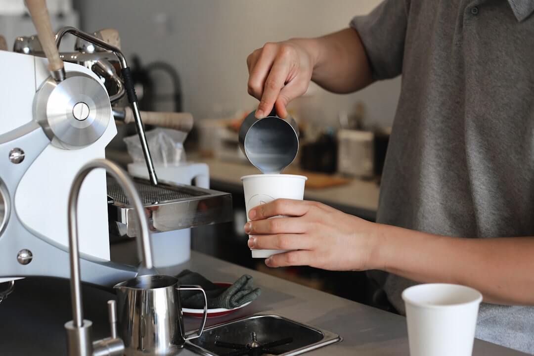 Barista koffiemachine lekt bij de filterdrager: zo vervang je de pistonring zelf