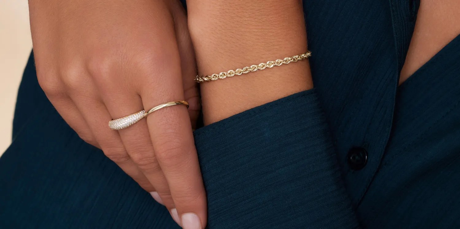 Essential Basic Hoops 18k Gold Plated - Best Colorful Images in 8K