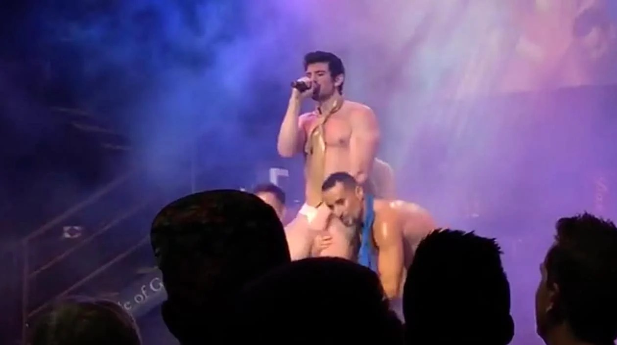 Steve Grand Got Fully Naked For The SF Version Of Broadway Bares: WATCH -  Towleroad Gay News