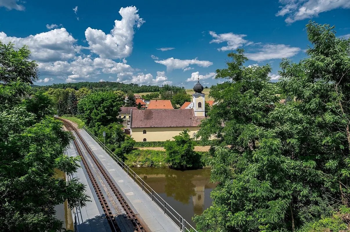 Prvních 16 bateriových jednotek bude nasazeno podél Kamptalbahn. © ÖBB I Michael Fritscher
