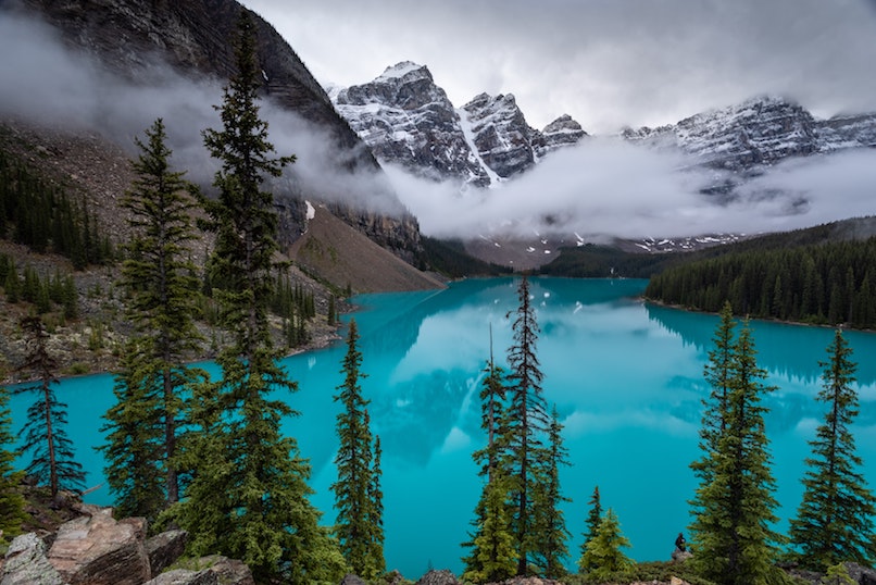 winnipeg direct flights daily to edmonton and calgary