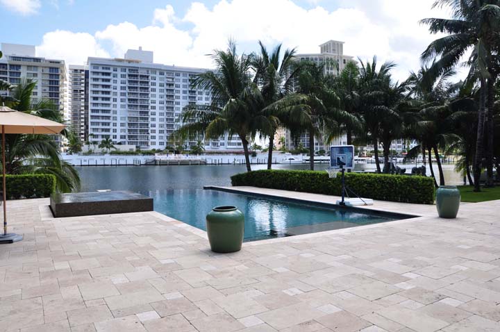 French Pattern Walnut Tumbled Travertine Pavers