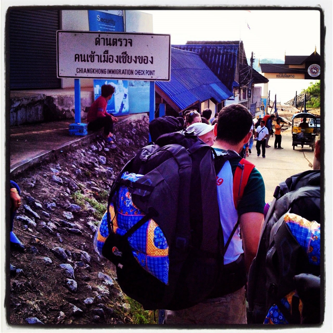The border station on the Thai side was only marginally organized