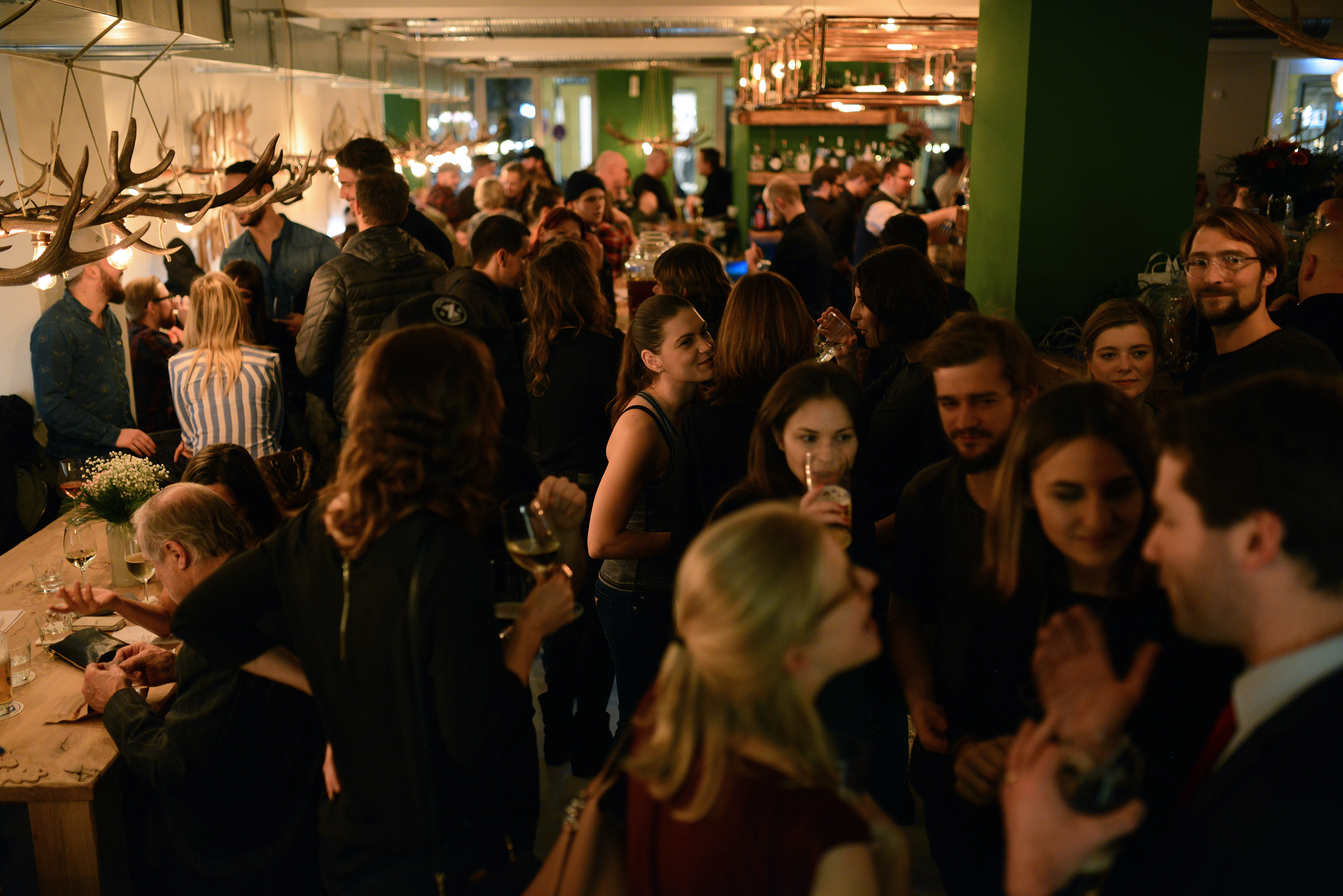 photo Trumpf Oder Kritisch Bar München www trumpf oder kritisch de