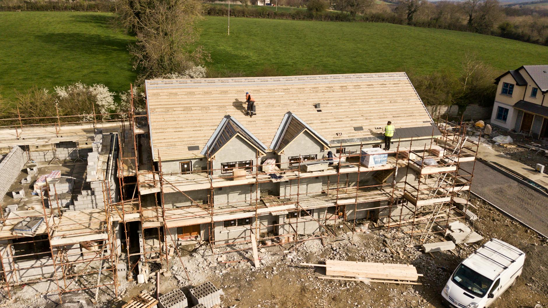 Read more about the article Roofing SEO Services: Are They Worth the Investment?