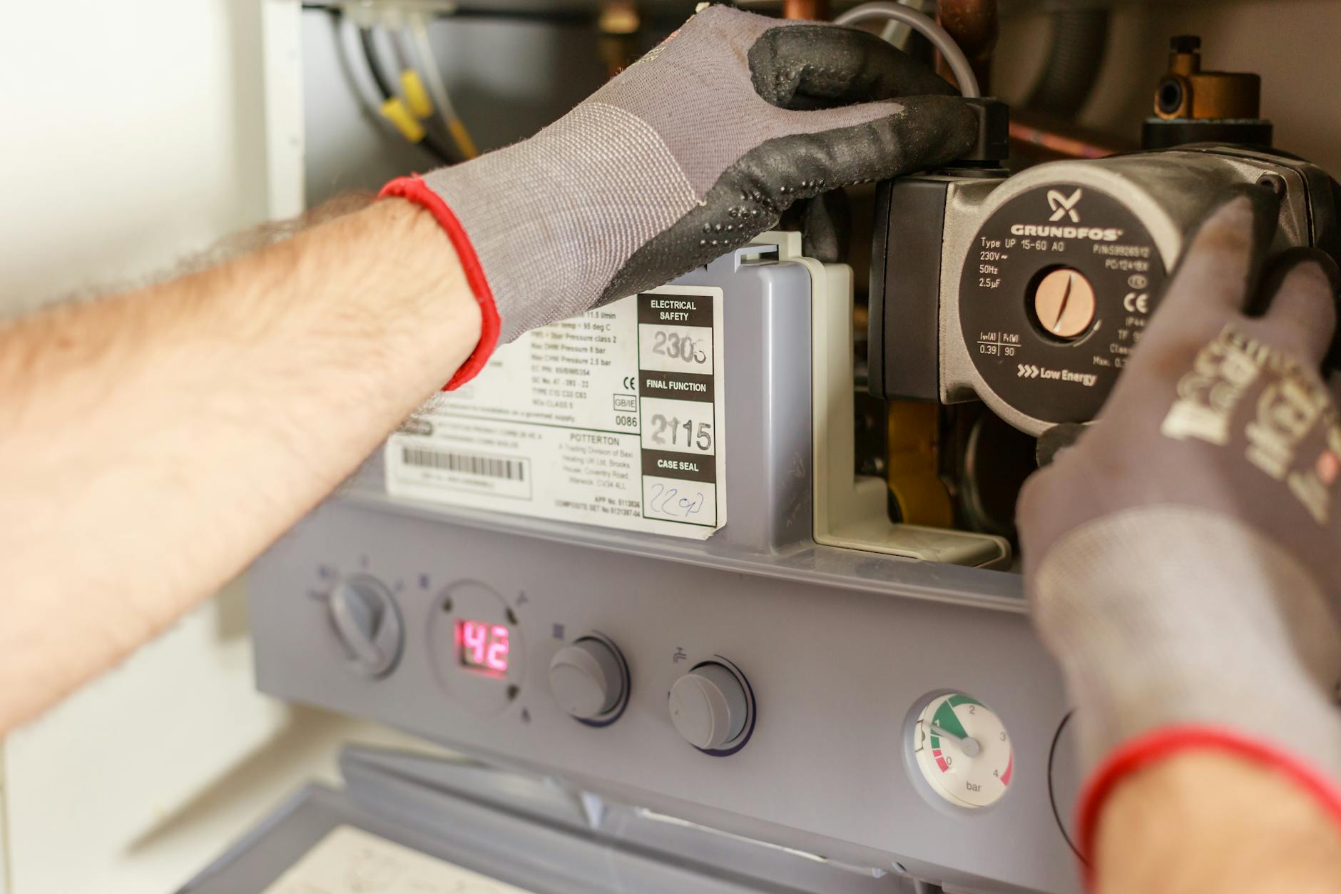 Read more about the article Comparing Plumbing Services in Arvada and Lakewood: What to Expect