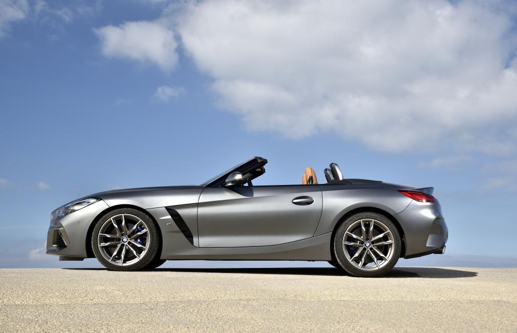 La bmw z4 en balade à lisbonne, au portugal