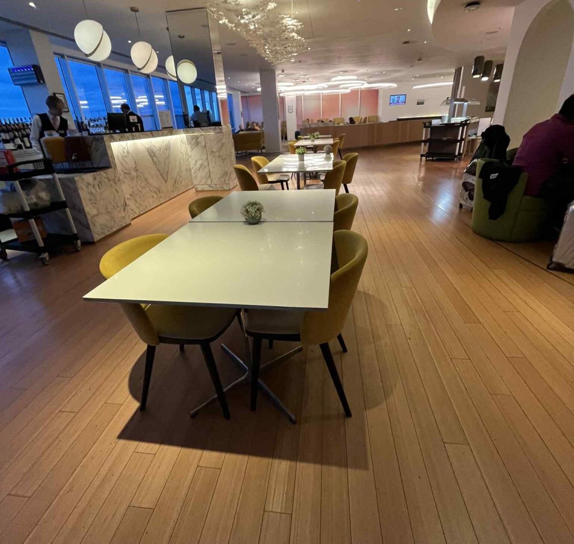 an overview of the Plaza Premium lounge