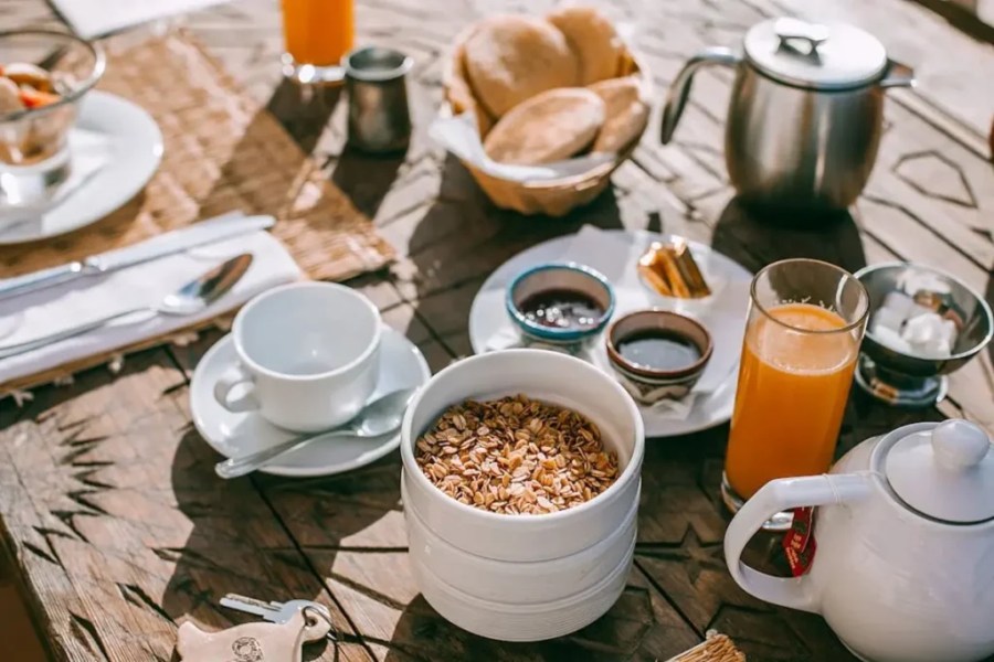 Oatmeal: A High-Fiber, Low-Calorie Choice - One of the 4 Weight Loss Breakfast