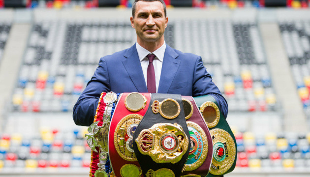 Володимир Кличко другий в історії боксу за кількістю виграних чемпіонських боїв