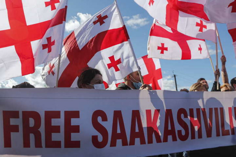 В Тбілісі проходить акція на підтримку Саакашвілі.