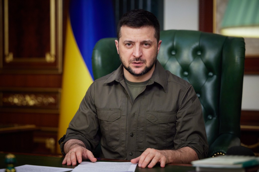 Гоніть окупантів, женіть цих рабів: звернення Президента до мешканців українських міст.