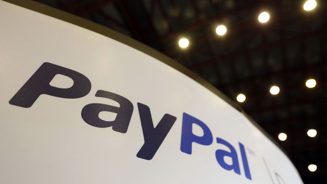 Платіжна система PayPal відмовилася від роботи у Росії.