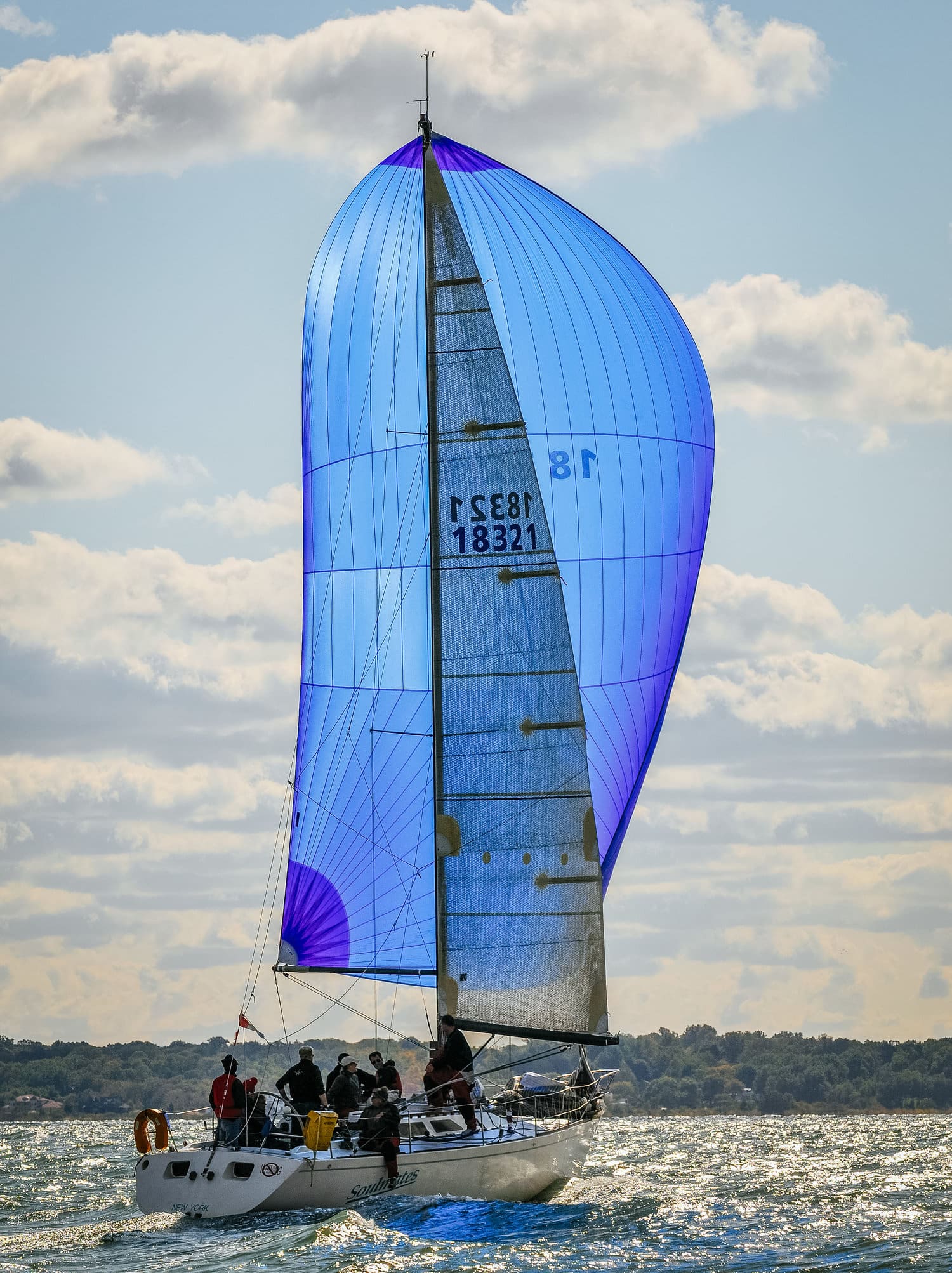 Symmetrical Spinnakers: S2 Light Air Running 3 UKSailmakersSOULMATESBlueChuteMBFS2008S2Spinnaker
