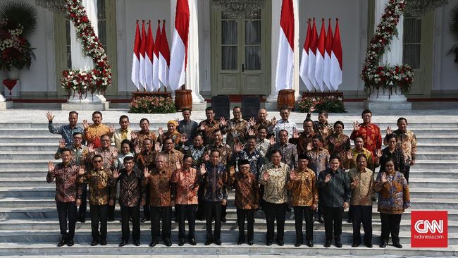 2014 menteri lingkungan hidup dan kehutanan pada kabinet kerja dan . Universitas Nasional - Universitas Nasional