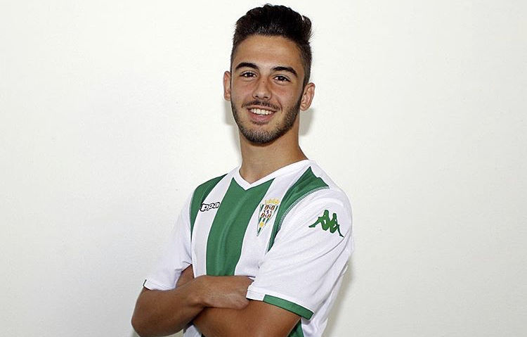 Andres Martin Tras Marcar Su Primer Gol Con El Rayo Vallecano 