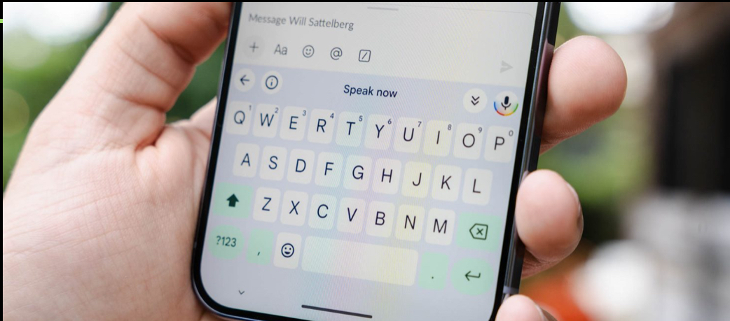 Google Pixel يغيّر مفهوم الإملاء الصوتي ويجعل تجربة باقي الهواتف أسوأ… لكن هناك إصلاح قريب في الطريق - التقنية بلا حدود