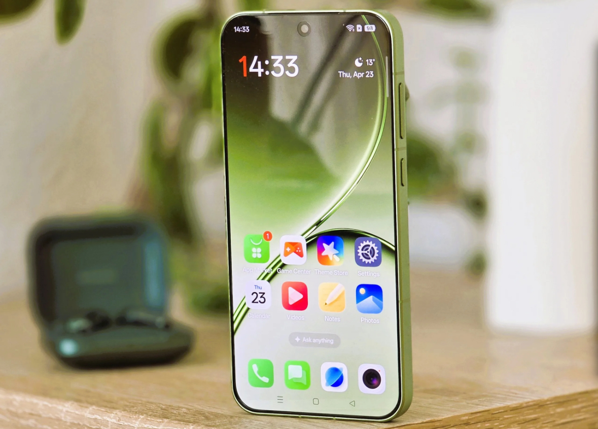هاتف صغير يهزم iPhone 17 وGalaxy S26 في الأداء والمواصفات - التقنية بلا حدود