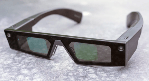 Snap تعمل على تطوير نظارة Spectacles جديدة للواقع المعزز