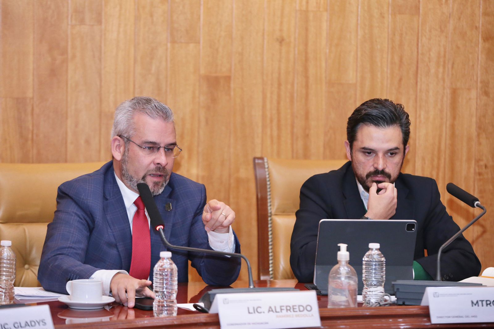 Descentralización del IMSS en Morelia avanza a paso firme: Bedolla