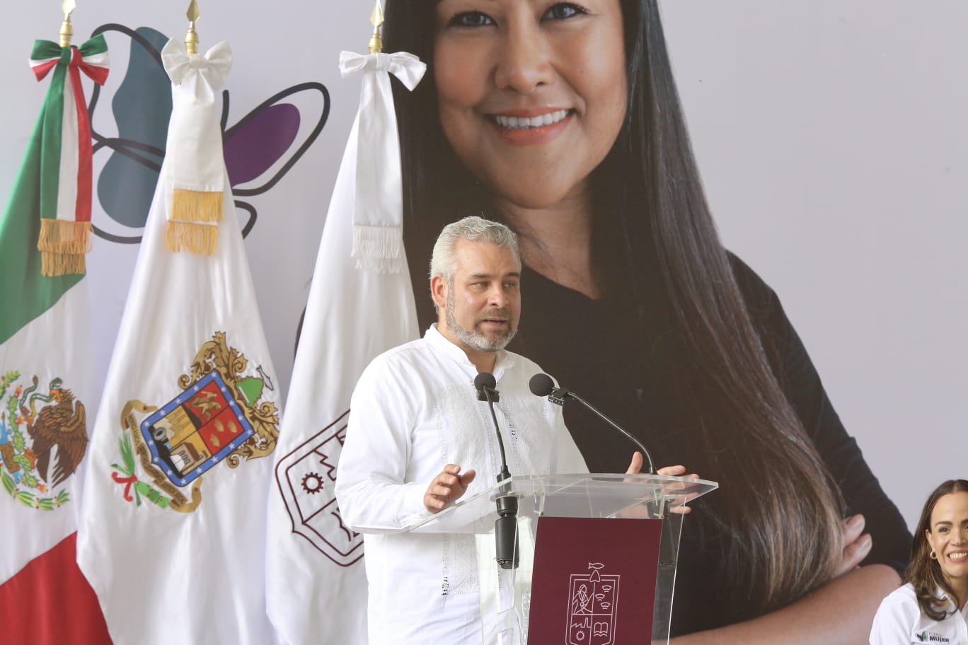 Más de 128 mdp colocados con Fuerza Mujer: Bedolla