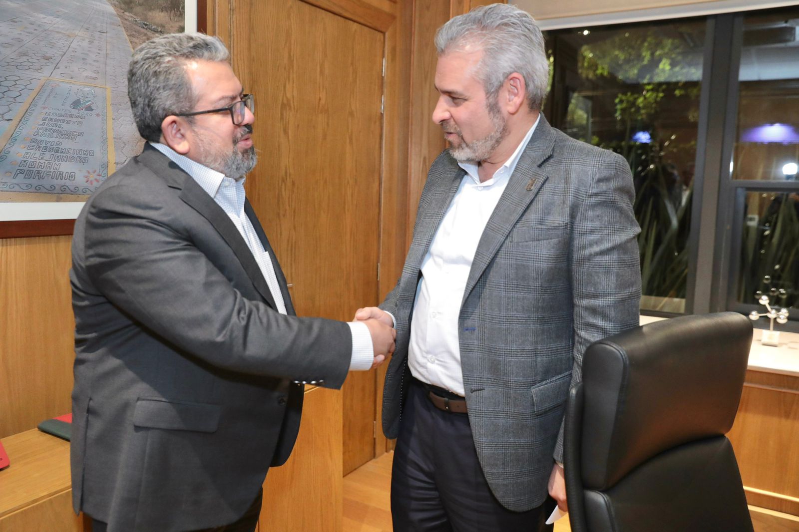 Bedolla y SCT avanzan con plan de modernización carretera para Michoacán