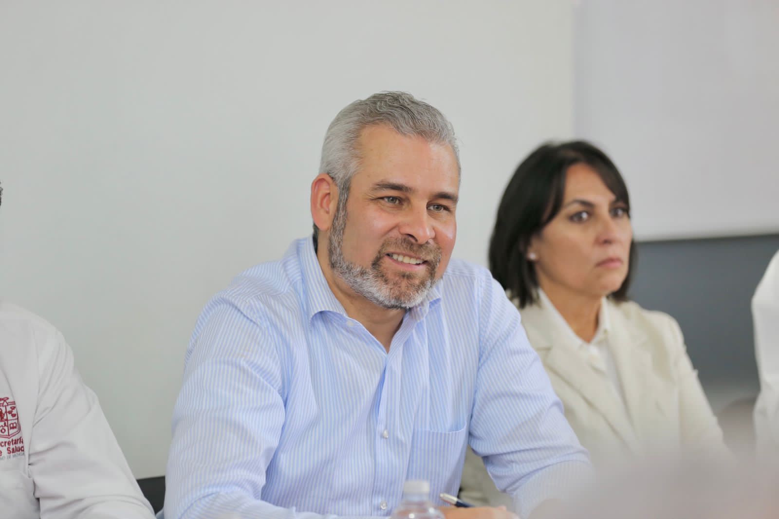 Presupuesto 2023 con mayor capacidad para obra pública municipal: Bedolla