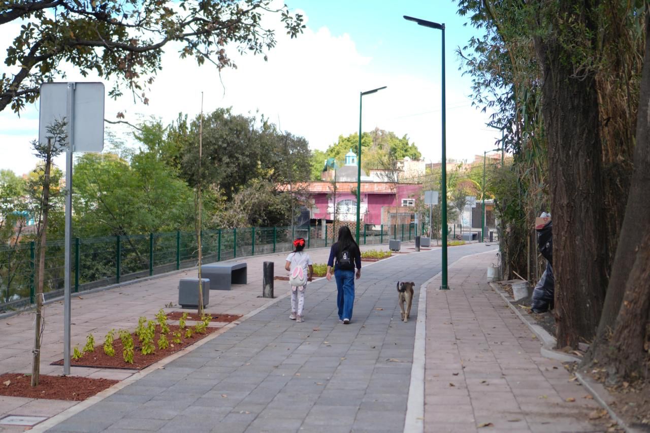 Inaugura Gladyz Butanda sendero seguro en tenencia Morelos; mujeres caminarán sin miedo