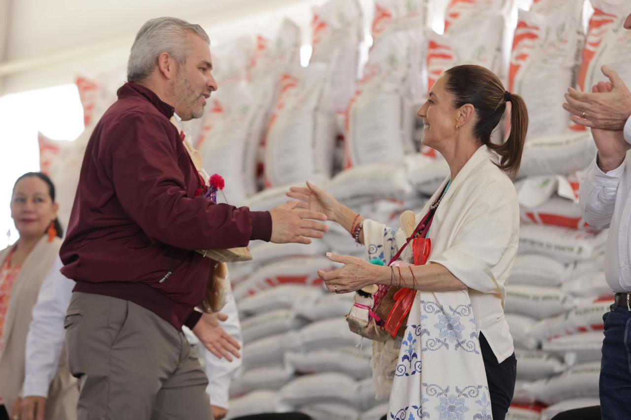 Bedolla reconoce en Sheinbaum acciones de una presidenta patriota