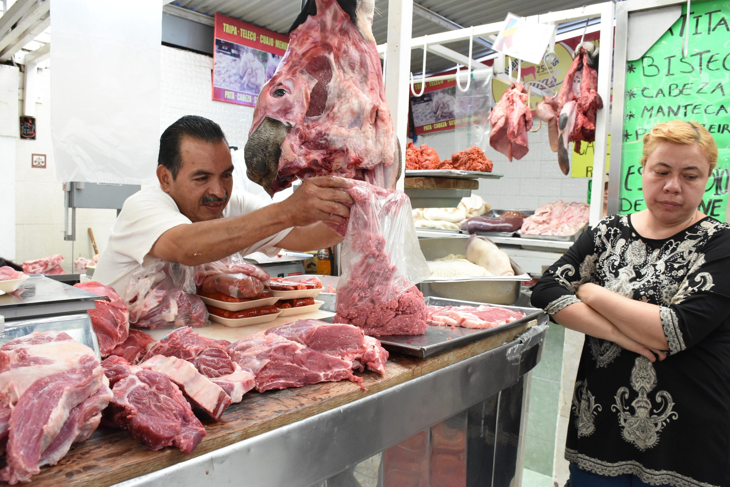 Lucha contra la carestía continúa, 42 mil personas compran productos a bajo costo: Sedeco