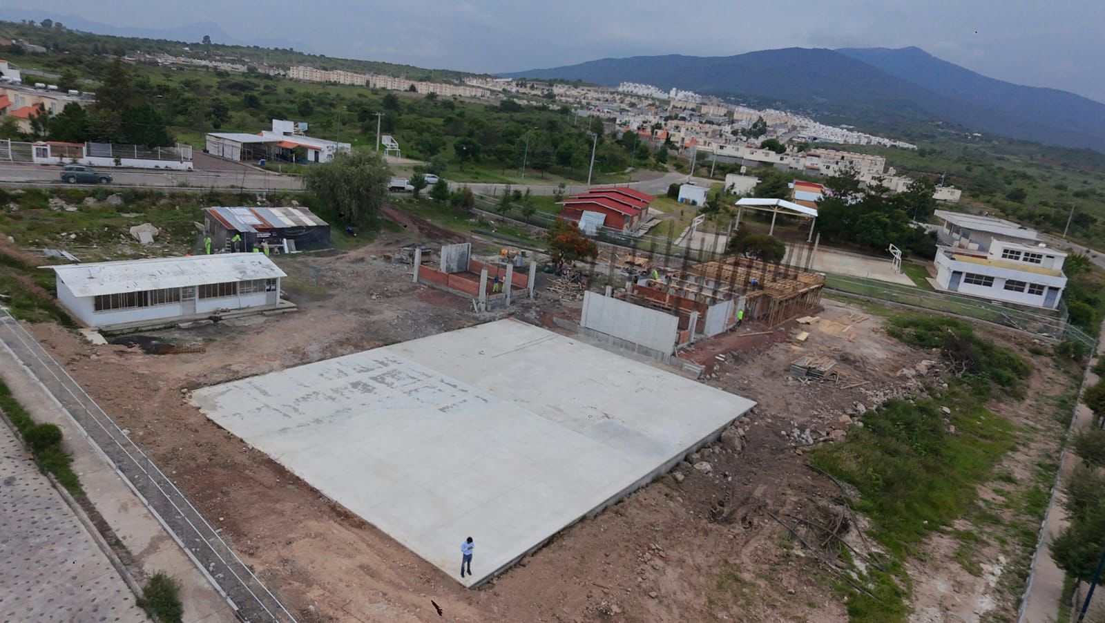 Impulsamos la educación con nueva infraestructura para secundaria de Arko San Pedro: Rogelio Zarazúa