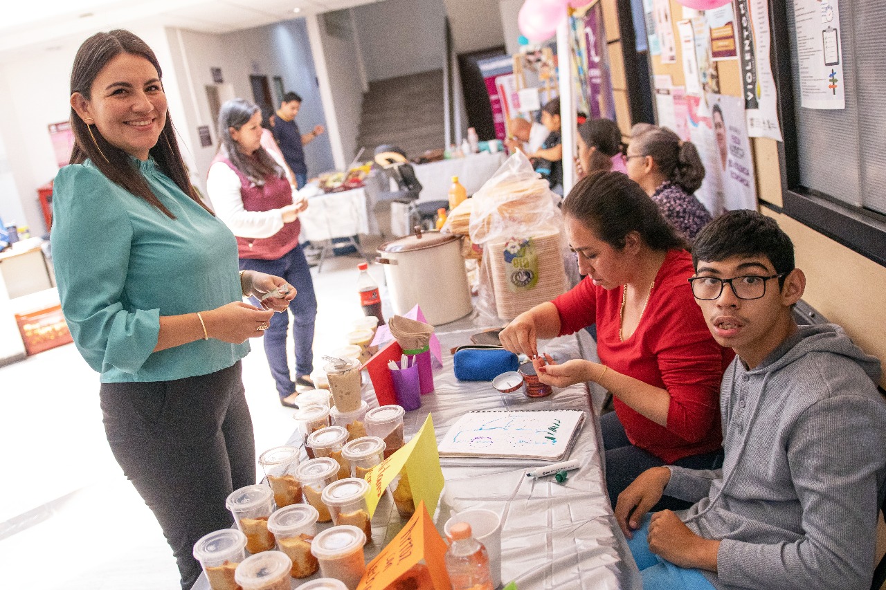 Mercaditas promueven autonomía económica de emprendedores con discapacidad: Sedebi