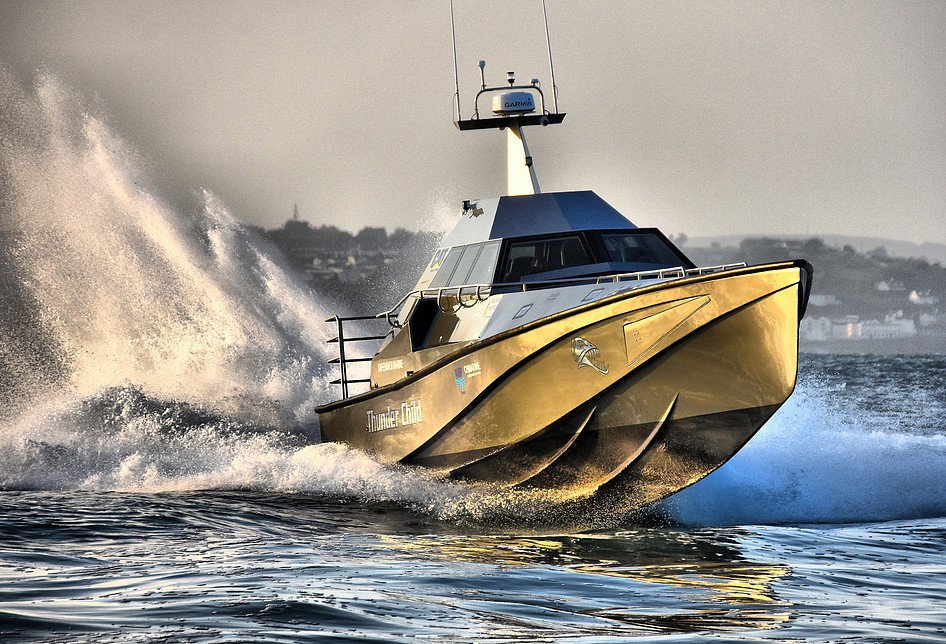 PATROL BARRACUDA XSV 17 από την Safehaven marine
