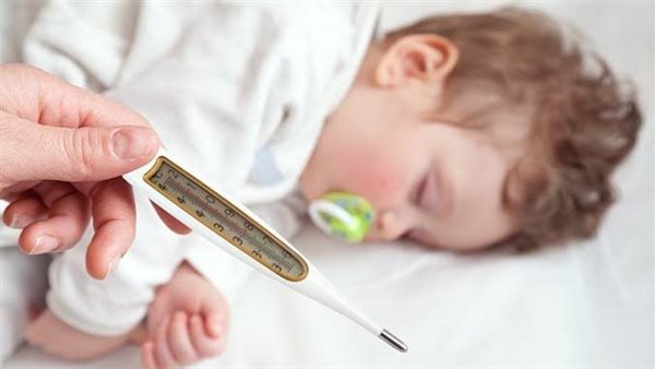 منها الحمى وألم البطن، أعراض وأسباب مرض كاواساكي لدى الأطفال