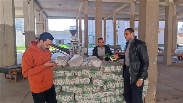 الداخلية تضبط 1647 قضية تموينية متنوعة وتصادر 211 طن سلع غذائية 