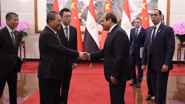  تفاصيل مباحثات السيسي ورئيس مجلس الدولة الصيني (صور)