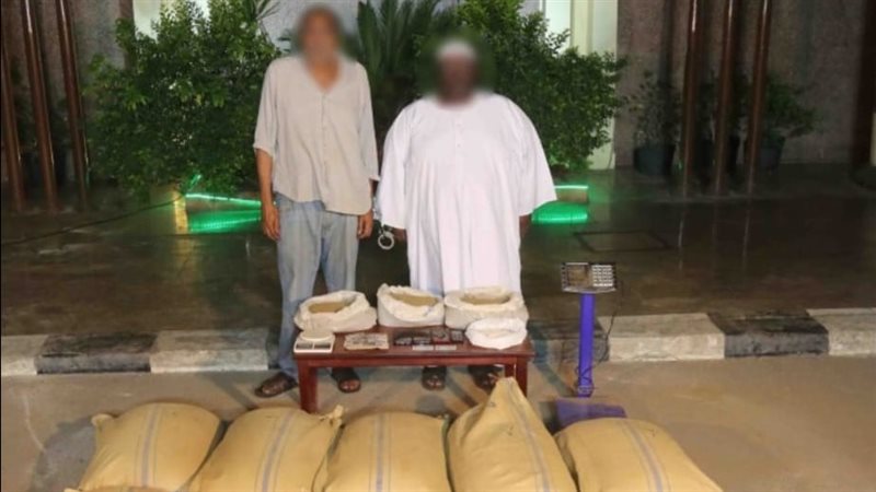 سقوط تشكيل عصابى أجنبى بحوزته 600 كيلو من مخدر القات بالجيزة سقوط تشكيل عصابى أجنبى بحوزته 600 كيلو من مخدر القات بالجيزة