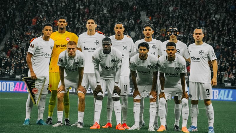 الدوري الأوروبي، تعادل بين فرانكفورت وفيكتوريا بلزن 1/1 في الشوط الأول