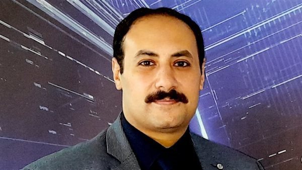 خبير: توقعات بصعود قوي لقطاعي العقارات والبتروكيماويات خلال تعاملات يوليو