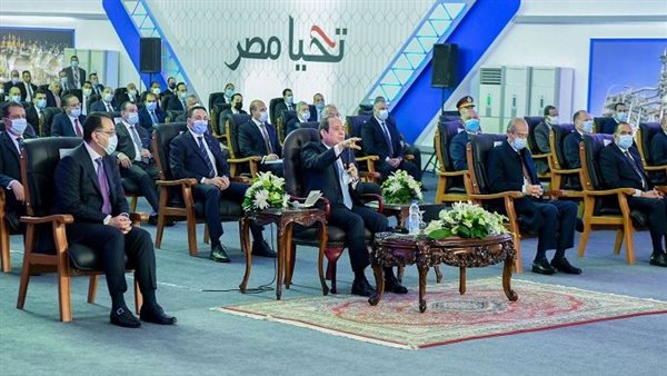  السيسي: أفريقيا قادرة على مواجهة التحديات.. والاستقرار والأمن شرط أساسي للاستثمار 