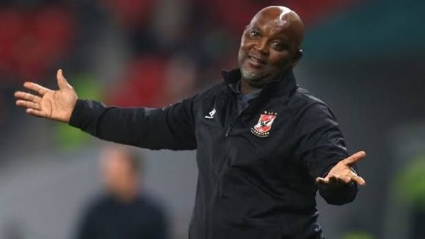 حقيقة الخلاف بين لاعب الأهلي وموسيماني