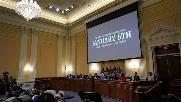 بعرض تغريدة لترامب.. أول جلسة استماع لنتائج التحقيق في اقتحام الكونجرس | صور