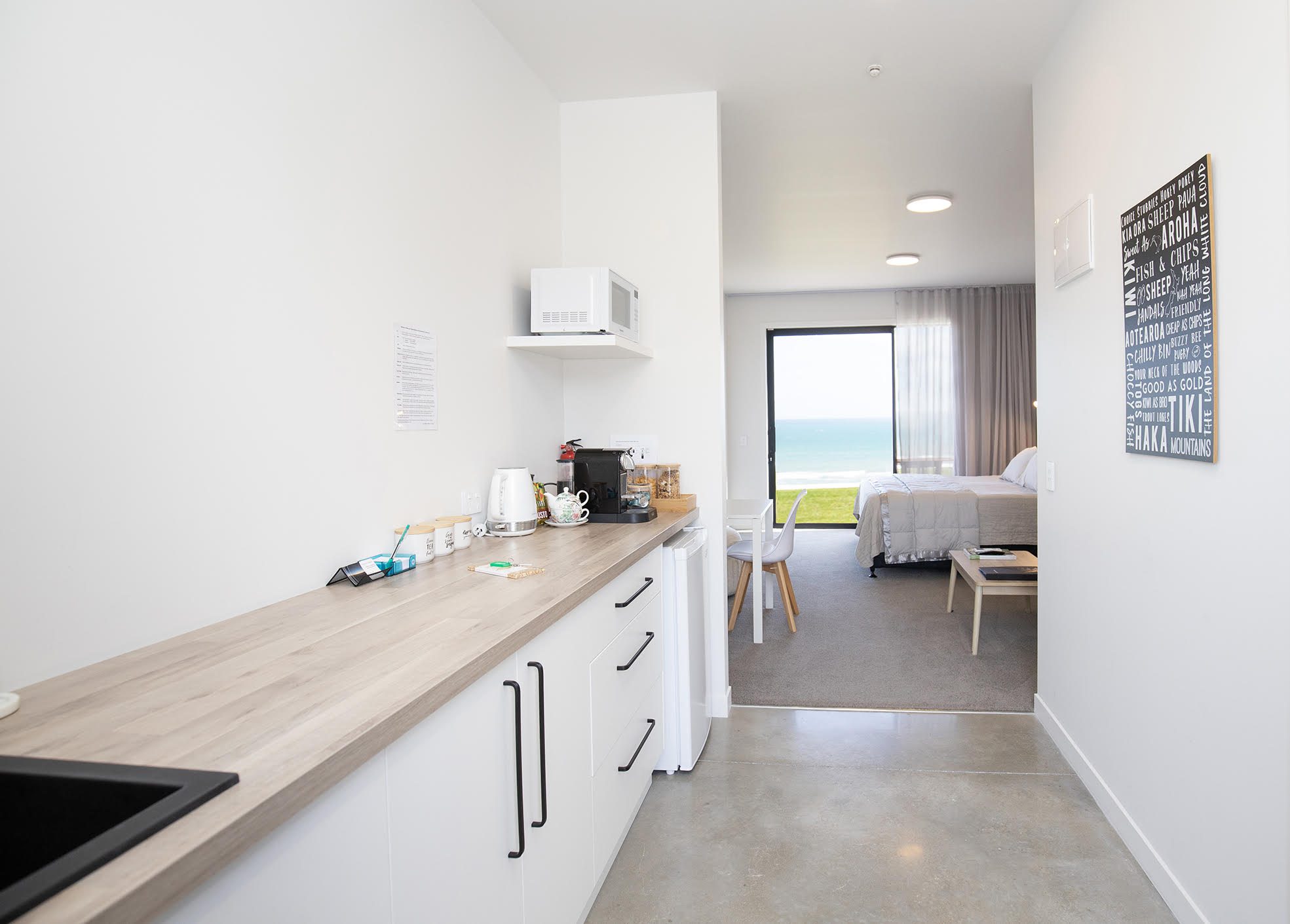 studio 1 west coast accommodation views over tasman luxury accommodation studio modern minimalistic designer travelers greymouth relax stay enjoy