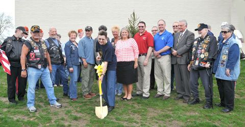 2lt Carol Ann Elizabeth Drazba Dunmore Pa On Www Virtualwall Org The Virtual Wall Vietnam Veterans Memorial Wall