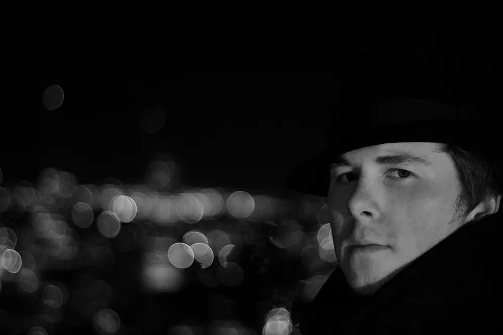 Vision Éternel photo shoot in Montreal. Photography by Jeremy Roux, 2010.