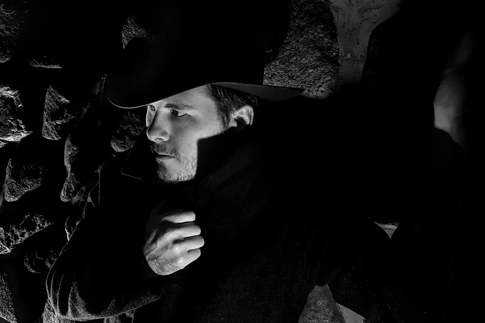 Vision Eternel photo shoot at Mortified Studios. Photography by Rain Frances, 2018.