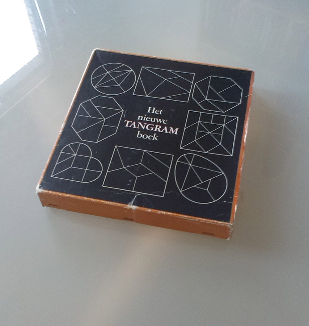 The New Tangram Book - VsQ - The Visual Squirrels