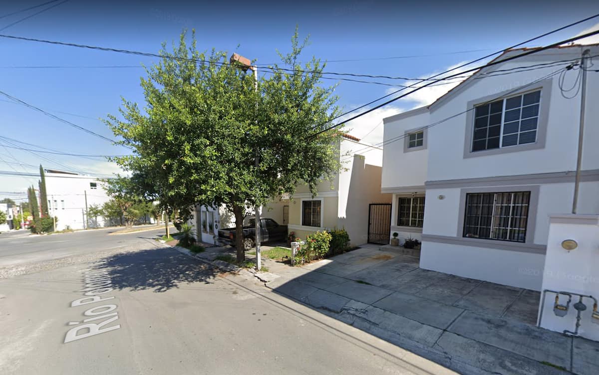 Casa Duplex 6 Habitaciones Cercana a Zona de Cumbres