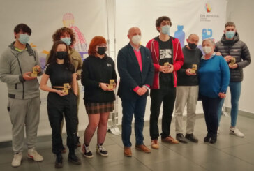 LA ALMONA ACOGIÓ LA ENTREGA DE LOS PREMIOS DEL CONCURSO «LA JUVENTUD POR LA IGUALDAD» Y «EL CONCURSO NACIONAL DE CÓMICS»