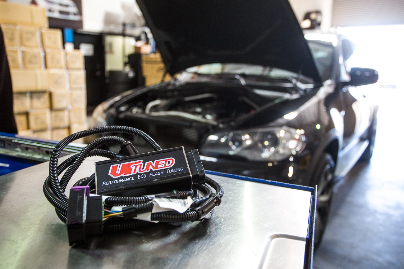 Bmw x5 turbo diesel e70 with performance tuning box kit